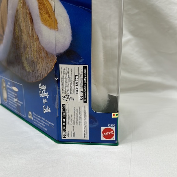 Happy Holidays Barbie - Picture 11 of 12